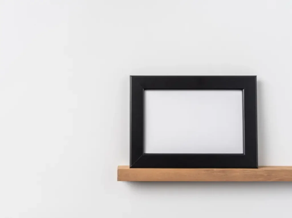 ফটো ফ্রেম সাজানো