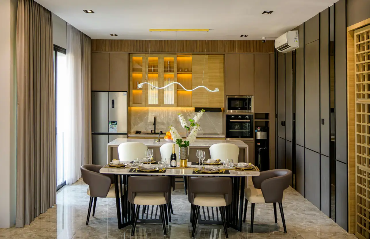 ডাইনিং টেবিল সাজানোর অসাধারণ ৭টি আইডিয়া