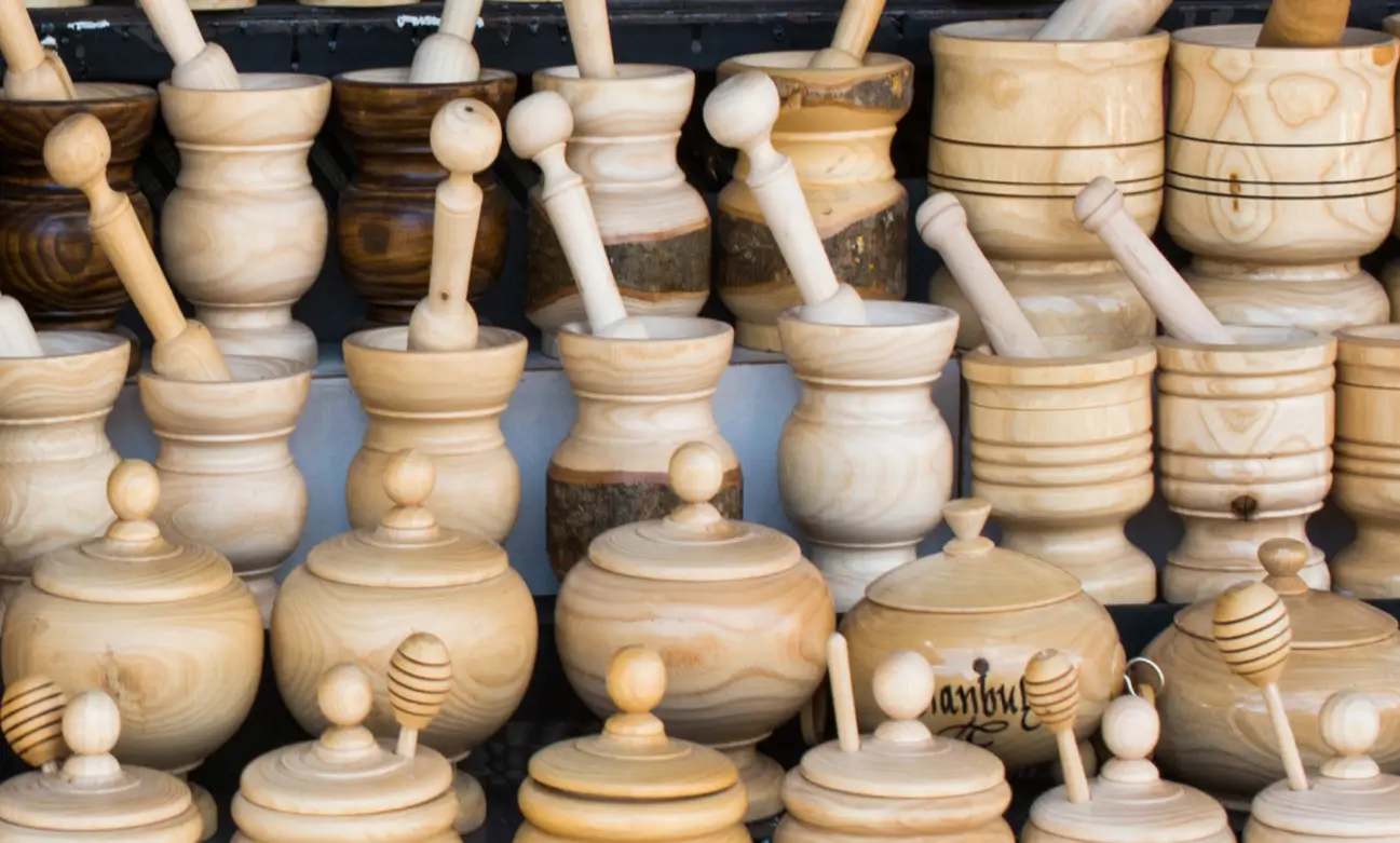 মাটির জিনিস দিয়ে ঘর সাজানোর সেরা আইডিয়া